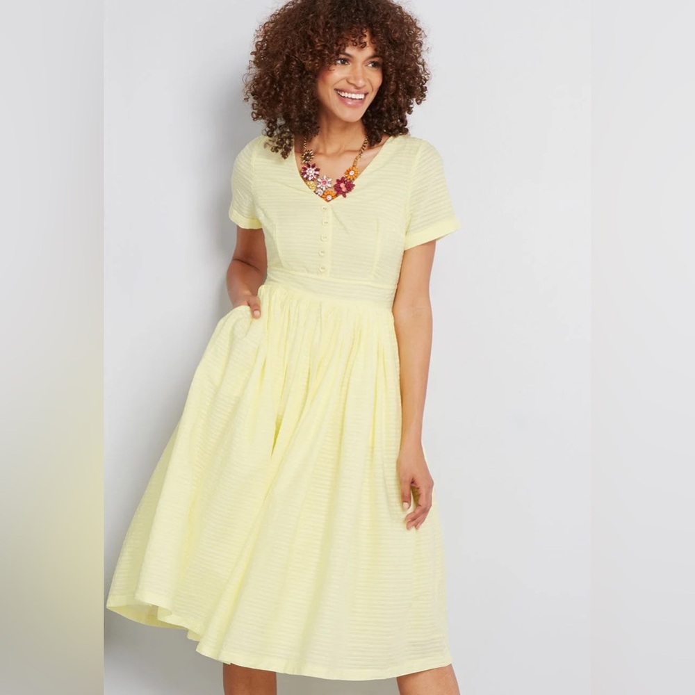 Modcloth Sunny Yellow 100% cotton Midi flare Dress - Picture 1 of 4